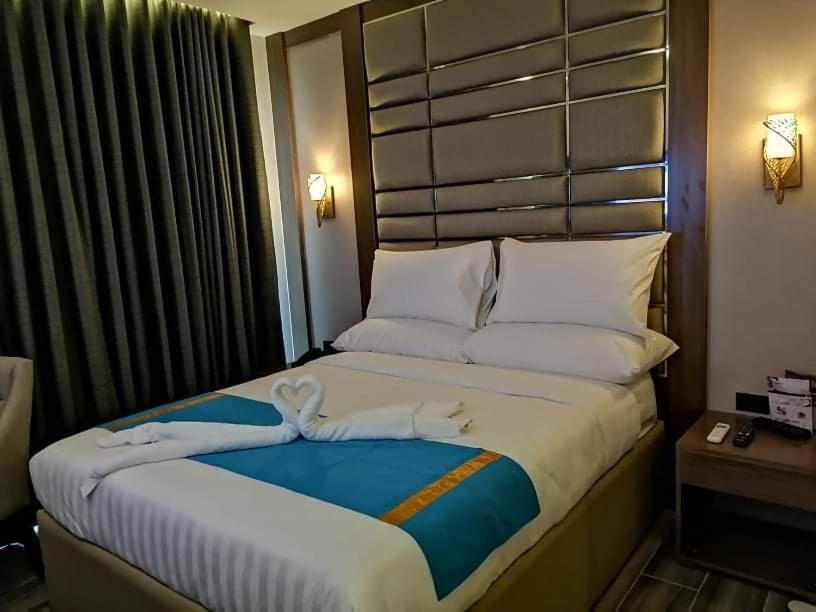 El Vistra Hotel Angeles Ngoại thất bức ảnh